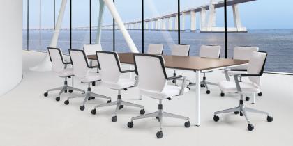 KonferenÄni stoli in fotelji CROSSLINE v ambientu